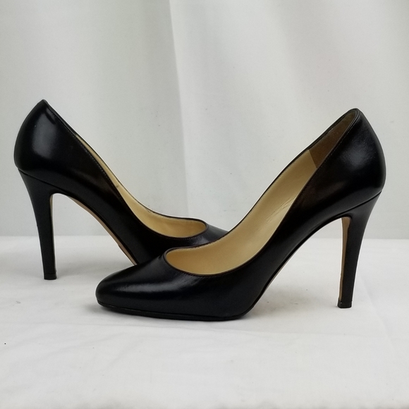 Jimmy Choo Shoes - Jimmy Choo Black Leather Pumps size 36.5
